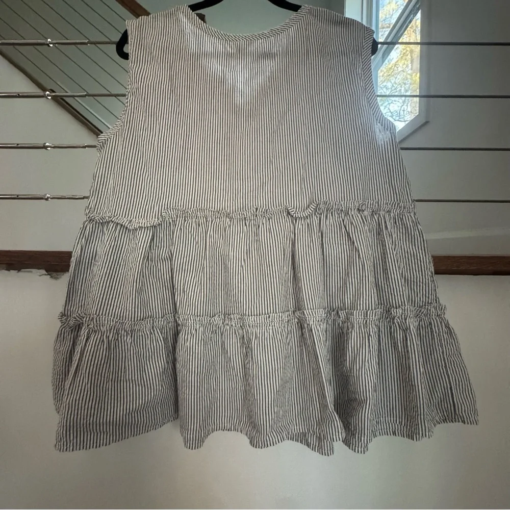 Caslon NWT Striped Tassel Tiered Sleeveless Top - navy & White - Picture 4 of 5